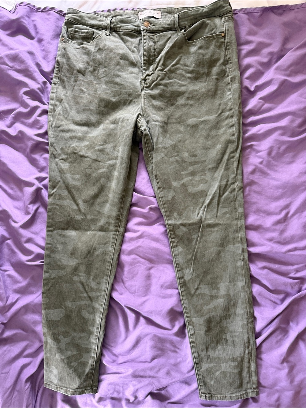 Women’s Olive Green Camo Slim Pants
